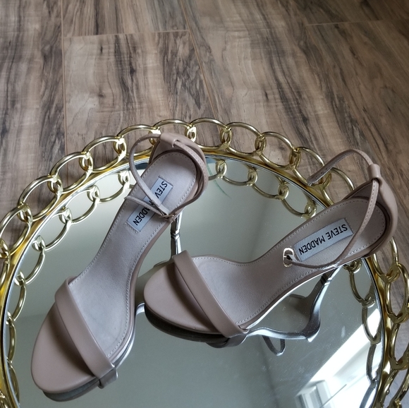 Steve Madden Nude Heeled Sandal - Picture 2 of 4